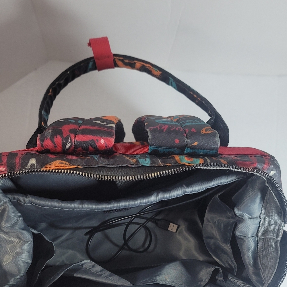 VSNOON   Backpack/ Tablet Case With USB CABLE   RARE! - Picture 8 of 11
